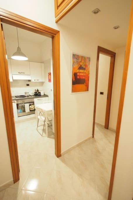 Quiet & Cosy Colosseum โรม ภายนอก รูปภาพ
